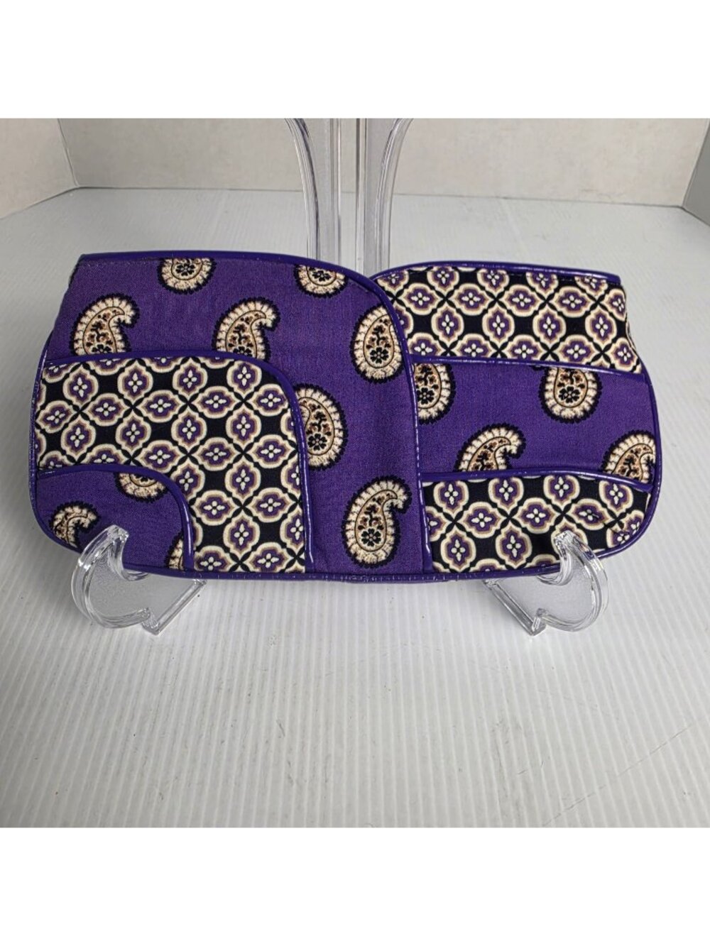 VERA BRADLEY SIMPLY VIOLET PAISLEY CLUTCH PURSE PURPLE WRISTLET NO STRAP